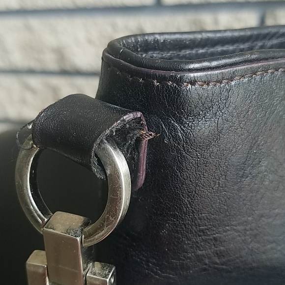 Vintage Etienne Aigner Leather Shoulder Bag - Picture 5 of 15